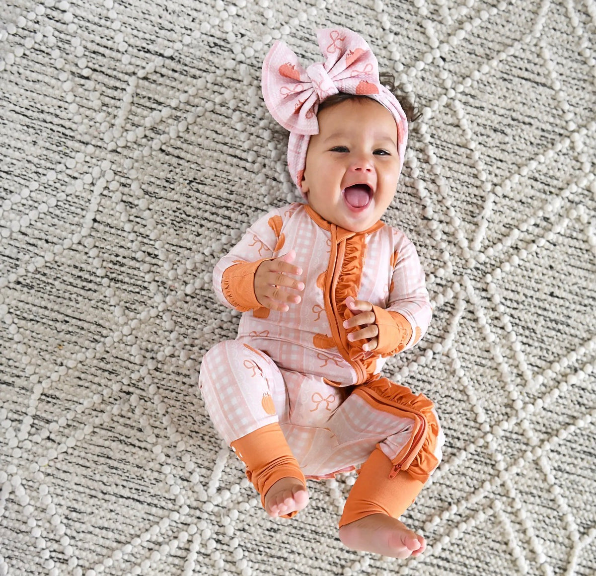 Ruffle Pumpkin Zipper