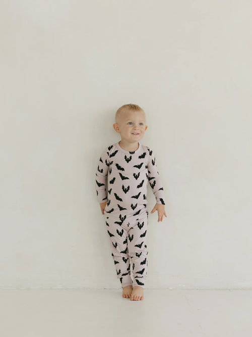 Bats 2 Piece