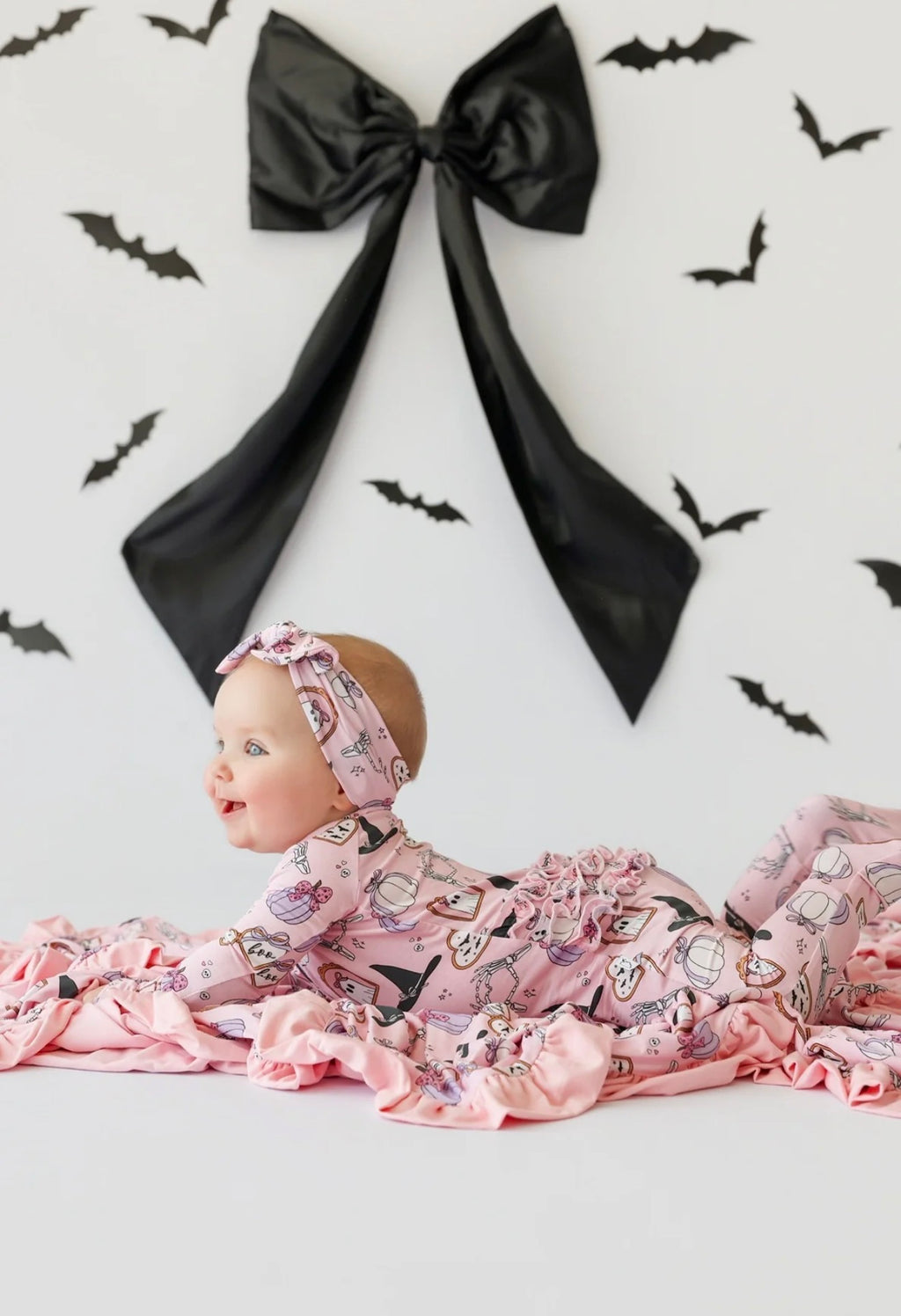 Pretty Little Haunts Ruffle Zipper
